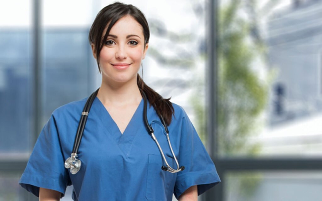 Why Pre-Medical Students Should Pursue Clinical Experience During Their Gap Year